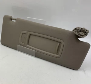 2007-2013 BMW X5 Passenger Sun Visor Gray Illuminated OEM D01B41061 - Picture 1 of 7