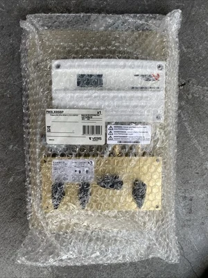 Veris Industries PW2LX05BP Differential Wet Pressure Transducer - Image 1 of 2