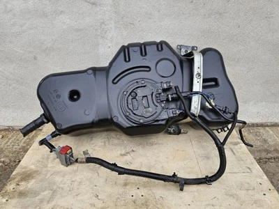 Genuine Fiat Ducato Adblue Tank & Pump . Mk3 2019 1389423080  1393076080 - Image 1 of 4