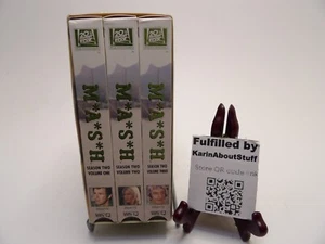 M*A*S*H - TV Season Two - 3 Tape Boxed Set [VHS] MASH [VHS Tape] Free Shipping - Picture 1 of 5