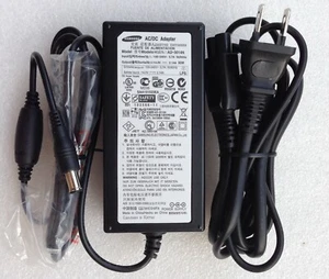 Neu Original Samsung 14.0V 2.14A AD-3014N AC Adapter für Samsung LCD-LED Monitor - Bild 1 von 3