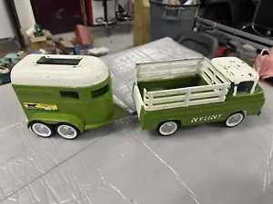 Nylint Thoroughbred Farms Horse Trailer Stake Truck Pressed Steel Econoline 1960 - Picture 1 of 11