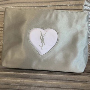 YSL -YVES SAINT LAURENT Heart Shimmer White & Metallic Silver Travel Bag Pouch - Picture 1 of 10