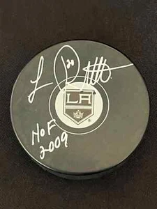 Luc Robitaille Signed Puck Los Angeles Kings JSA - Picture 1 of 3