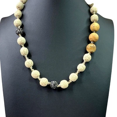 天然海绵珊瑚和豹纹皮肤碧玉串珠项链手工手工制作 — 第 1/4 张图片