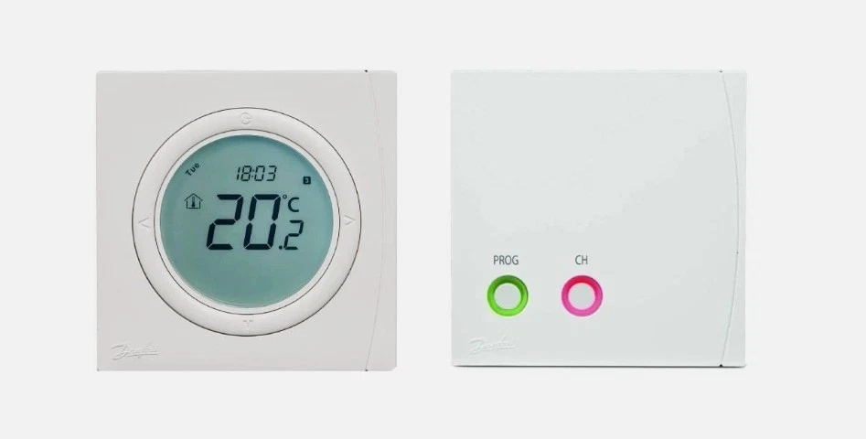 Danfoss TP5001RF + RX1-S Wireless Room Thermostat & Receiver - 087N7934 - Image 1 of 1