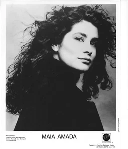 Maia Amada - 8 x 10 brillante - blanco y negro - Imagen 1 de 1
