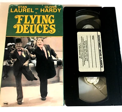Flying Deuces Laurel & Hardy VHS Tape - Ships  with Tracking Foto 1 de 2