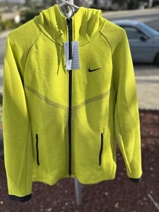 NIKE TECH PACK Fleece Full Zip Jacket Yellow Black BRAND NEW SIZE SMALL - MEDIUM - Picture 1 of 9