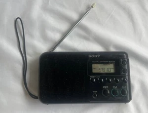 Vintage SONY ICF-M200 AM/FM Radio Synthesized Receiver--works well - Photo 1/2