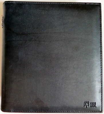 Custodia DvD Case Logic in pelle nera per 25 dvd con relativa copertina - Immagine 1 di 4