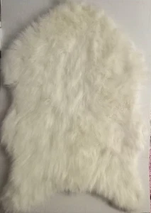 NUEVA Alfombra Suave Imitación Piel de Oveja 24"x31" Esponjosa Peluche Peludo Blanco Decoración de Pared - Imagen 1 de 6