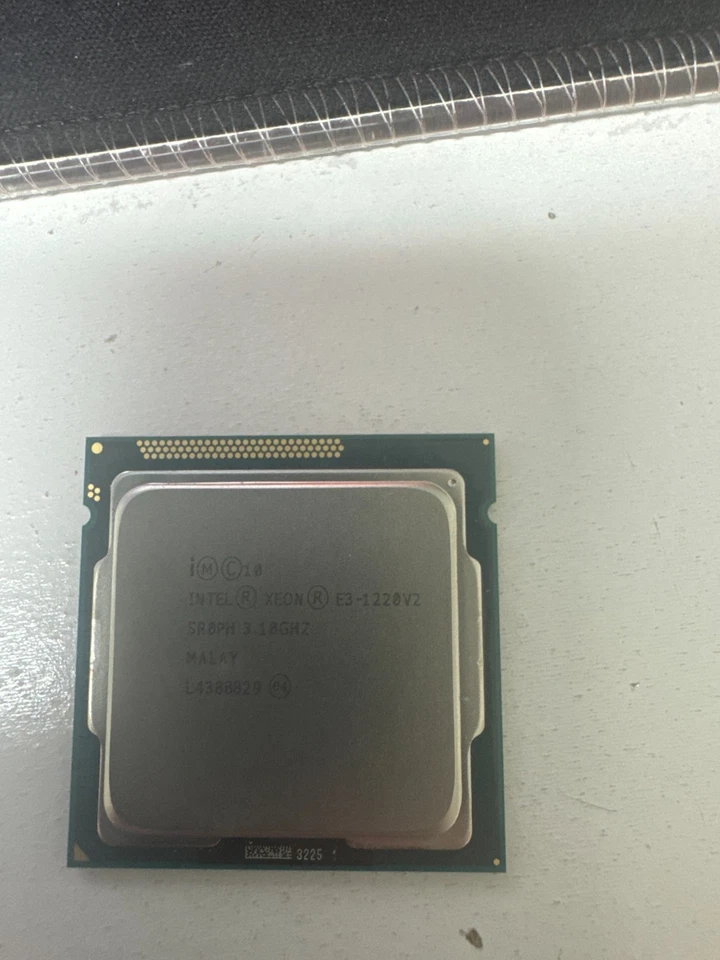 Intel Xeon SR0PH E3-1220 V2 3.1GHz Quad Core LGA 1155 CPU Processor - Image 1 of 1
