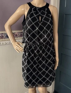 White House Black Market Dress Size 4 Black White Diamond Checkered Sleeveless - Picture 1 of 10