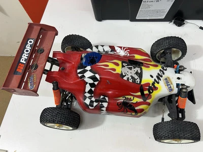 Ofna Ultra Lx Needs Tlc de colección Foto 1 de 4