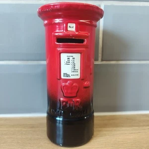 Banco de dinero vintage rojo buzón coleccionable raro oficina de correos británica 7 pulgadas de alto - Imagen 1 de 8