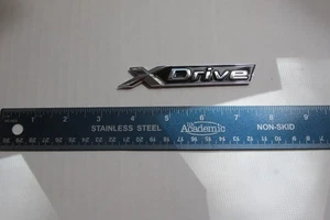 BMW X5 X-Drive emblema de fábrica 2010-2016 envío gratuito - Imagen 1 de 4