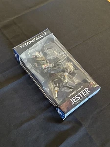 NEU SELTEN Titanfall 2 Jester Phase Shift Pilot Actionfigur 17 McFarlane Toys - Bild 1 von 12
