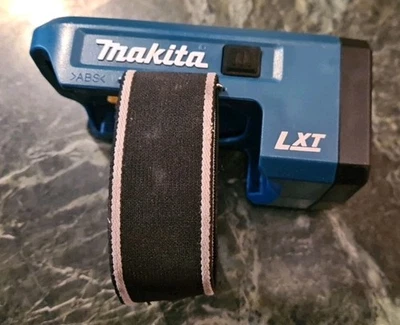 Makita BML186 LED Akku Lampe - Blau - Bild 1 von 4