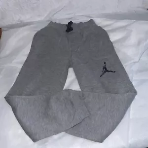 AIR JORDAN BOYS ATHLETIC FLEECE JOGGER SIZE Small 4/5/6 - Picture 1 of 7
