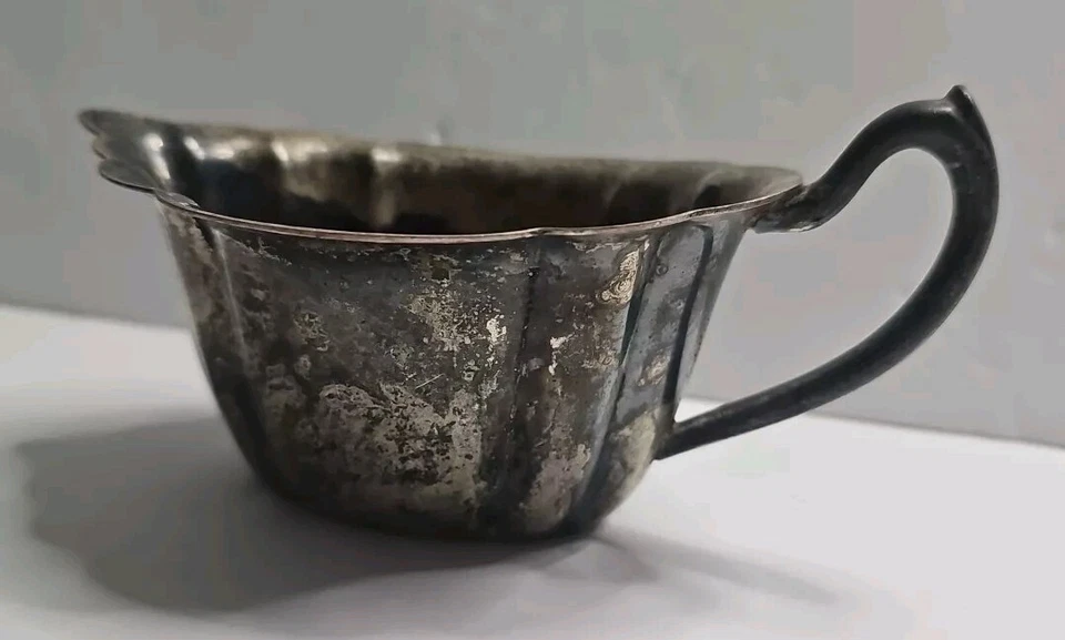 Taza crema chapada en plata Asco EPC estriada Regal caño para verter 6 onzas Foto 1 de 4