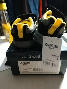 oshkosh b'gosh Soley Size Toddler 4 NWT - Picture 1 of 8
