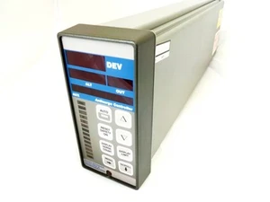COMPRESSOR CONTROLS CORPORATION SERIES 3 PLUS CONTROLLER - ANTI SURGE DEV - Bild 1 von 2