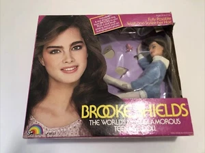 Brooke Shields The World’s Most Glamorous Teenage Doll ￼ - Picture 1 of 9