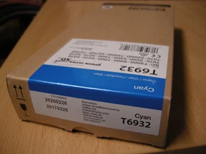 Epson T693200 350ml Cyan UltraChrome XD Ink Cartridge For SureColor T-Series - Picture 1 of 2