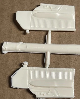 Revell  ✔  VINTAGE   ✔ 56 Cadillac El Dorado Sca 1:32 ( interior doors) no box - Image 1 of 2