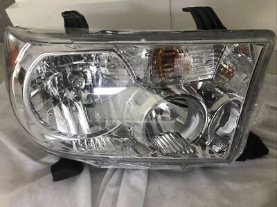 Farol Toyota Sequoia destro PASSAGEIROS 2007 08 2009 Toyota Tundra 2007 - 2013 - Imagem 1 de 4