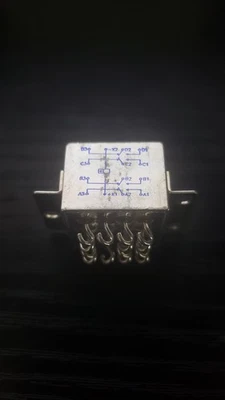 Leach Series III Relay M83536/5-021M Y-D2A-300M 28V DC - Image 1 of 3