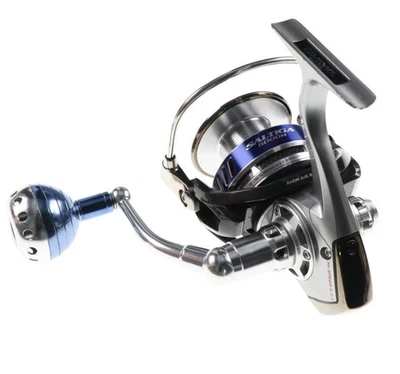 Equipo de pesca carrete giratorio Daiwa 10 Saltiga 5000 Foto 1 de 4