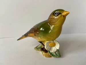 Beswick 2105B Greenfinch - Picture 1 of 3