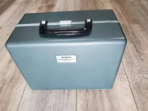 Proyector de películas de colección ARGUS Showmaster 500Z modelo único-8 mm funciona como nuevo S500 - Imagen 1 de 7