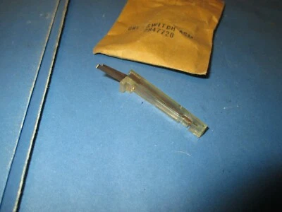 zumbador, interruptor N.O.S. para llave en encendido 1970 Chrysler+Imperial MLDS. 2947720 Foto 1 de 3