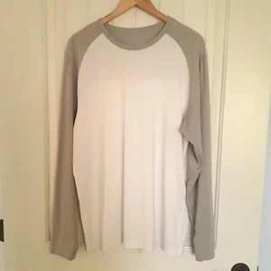 Camiseta Lululemon Para Hombre The Fundamental Raglán Manga Larga Blanca Gris Talla XL - Imagen 1 de 6