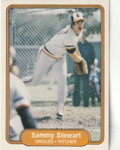 FREE SHIPPING-MINT-1982 Fleer Sammy Stewart #180 ORIOLES PLUS BONUS CARDS