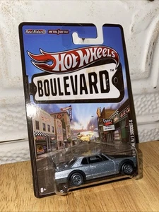 HOT WHEELS REAL RIDERS 2012-2013 BOULEVARD NISSAN SKYLINE 2000GT-X - Picture 1 of 5