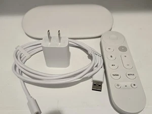 Google TV Streamer 4K - Streaming HDR Smart Home Voice Remote 32 GB Porcelain - Picture 1 of 2