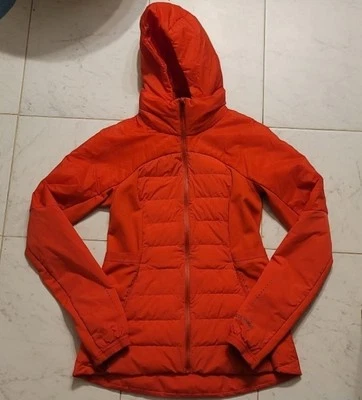 Chaqueta Lululemon Down For It All Foto 1 de 4