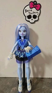 Monster High Skulltimate Secrets 4  Monster Mysteries ABBEY Doll  - Picture 1 of 24