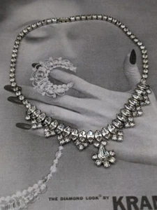 Collana Vintage 1943-54 KRAMER Strass Trasparente e Argento Scintillante - Firmata - Foto 1 di 16