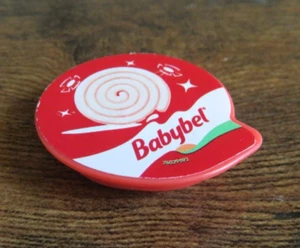 Zuru 5 Sorpresa Mini Marcas Serie 2 Babybel Cuerda Queso #46 - Imagen 1 de 3