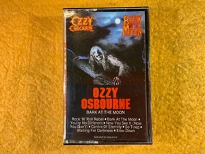 R7-89 OZZY OSBOURNE Bark At The Moon .. 1983 .. CASSETTE - Picture 1 of 5