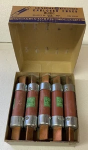 Box of 10! GE General Electric 34966 Fuse 70A 250V  - Picture 1 of 3