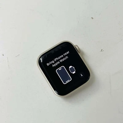 Apple Watch SE 第 2 代 40 毫米星光铝质 MR9W3LL/A 仅 GPS 无表带 — 第 1/4 张图片