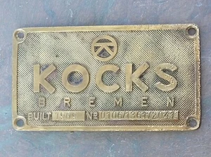 RARE INSIGNE PUBLICITAIRE VINTAGE EN LAITON KOCKS BREMEN EMBLÈME PLAQUE TECHNIQUE 1969 - Photo 1/6