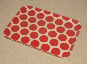 IKEA SNOKRABBA Serving Tray - Dotted Light Beige/Bright Red - 20x28 cm (8"x11') - Picture 1 of 4
