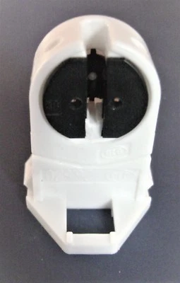 20x BJB 26.620.2006 No Locating Pin 20mm T5 PushIn Fluorescent Socket Lampholder - Image 1 of 4